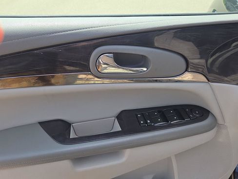 Used 2017 Buick Enclave Convenience FWD image 17