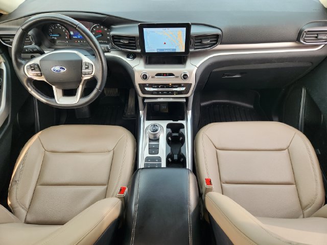 Used 2020 Ford Explorer XLT w/ Equipment Group 202A RWD image 25