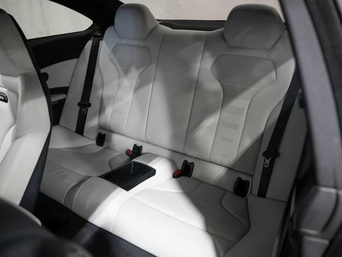Used 2018 BMW M4 Coupe RWD image 27