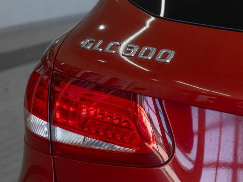 Certified 2016 Mercedes-Benz GLC 300 image 7