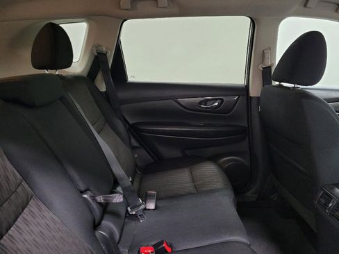 Used 2017 Nissan Rogue SV w/ SV Premium Package FWD image 19