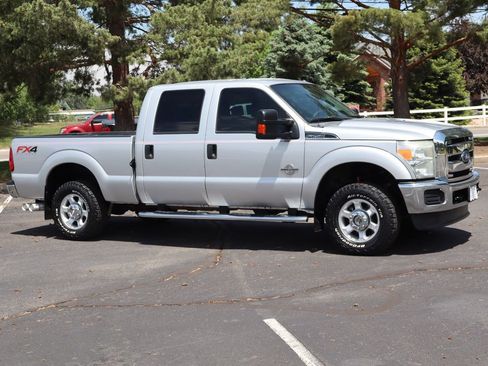 Used 2013 Ford F250 XLT w/ FX4 Off Road Pkg AWD/4WD image 2