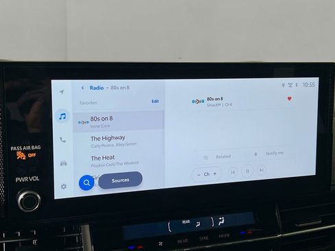 New 2026 Toyota Sienna Platinum image 13