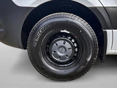 Used 2026 Mercedes-Benz Sprinter 2500 image 21