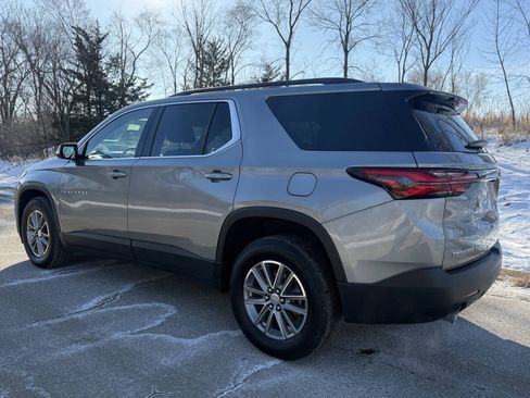 Used 2023 Chevrolet Traverse LT AWD/4WD image 7