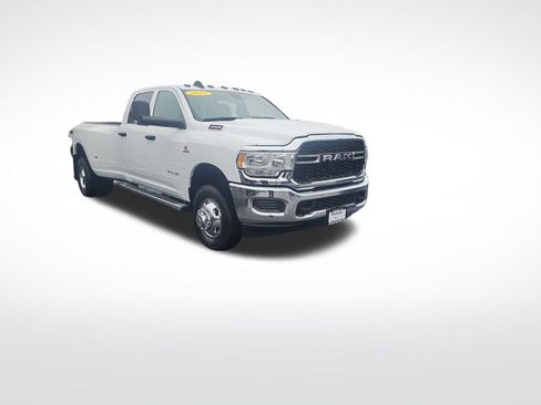 Certified 2022 RAM 3500 Tradesman image 1