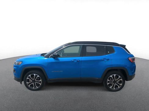 Used 2022 Jeep Compass Limited AWD/4WD image 5