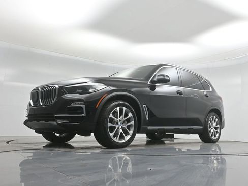 Used 2020 BMW X5 xDrive40i w/ Convenience Package image 48