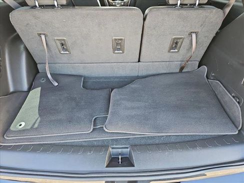 Used 2019 Chevrolet Traverse Premier w/ Redline Edition AWD/4WD image 6