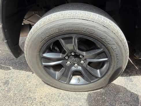 Used 2022 RAM 1500 Big Horn RWD image 38