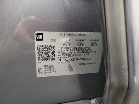 Used 2021 GMC Yukon SLE image 18