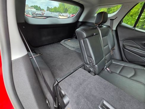 Used 2023 GMC Terrain AT4 AWD/4WD image 32