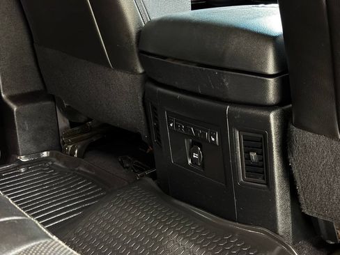 Used 2016 RAM 3500 Laramie AWD/4WD image 38
