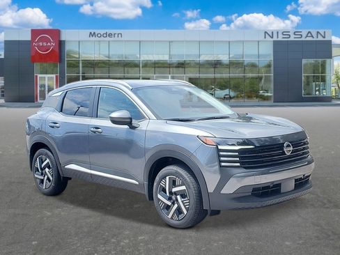 New 2026 Nissan Kicks SV image 2