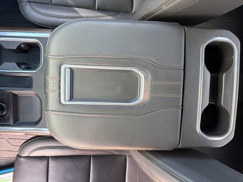 Certified 2022 Chevrolet Silverado 1500 High Country w/ High Country Premium Package AWD/4WD image 27