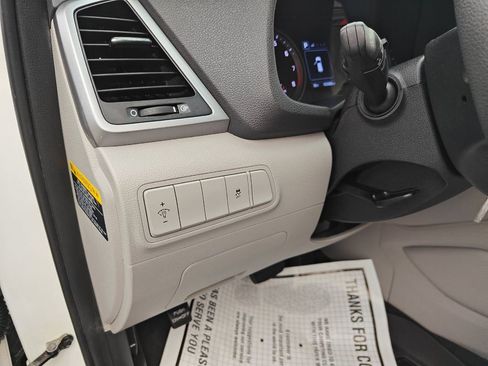 Used 2016 Hyundai Tucson SE w/ Option Group 02 image 19