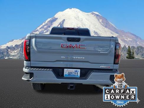 Used 2024 GMC Sierra 2500 AT4 w/ AT4 Premium Plus Package image 7