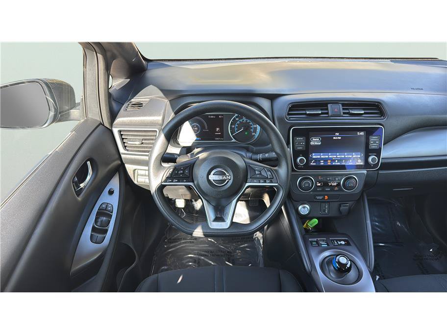 Used 2025 Nissan Leaf S FWD image 23