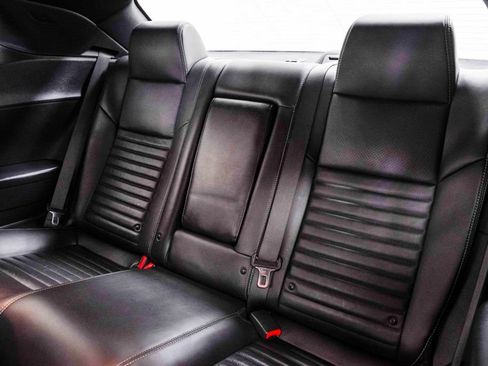 Used 2013 Dodge Challenger R/T RWD image 16