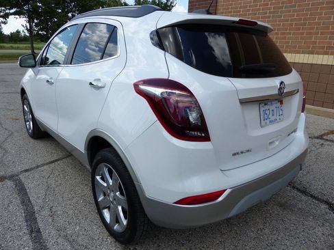Used 2019 Buick Encore Essence w/ Experience Buick Package AWD/4WD image 8