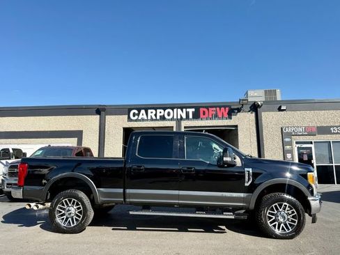 Used 2017 Ford F250 Lariat w/ Lariat Value Package image 8