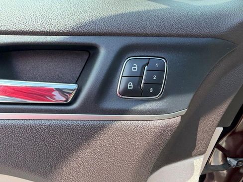 Used 2019 Lincoln MKC Reserve w/ MKC Climate Package AWD/4WD image 21