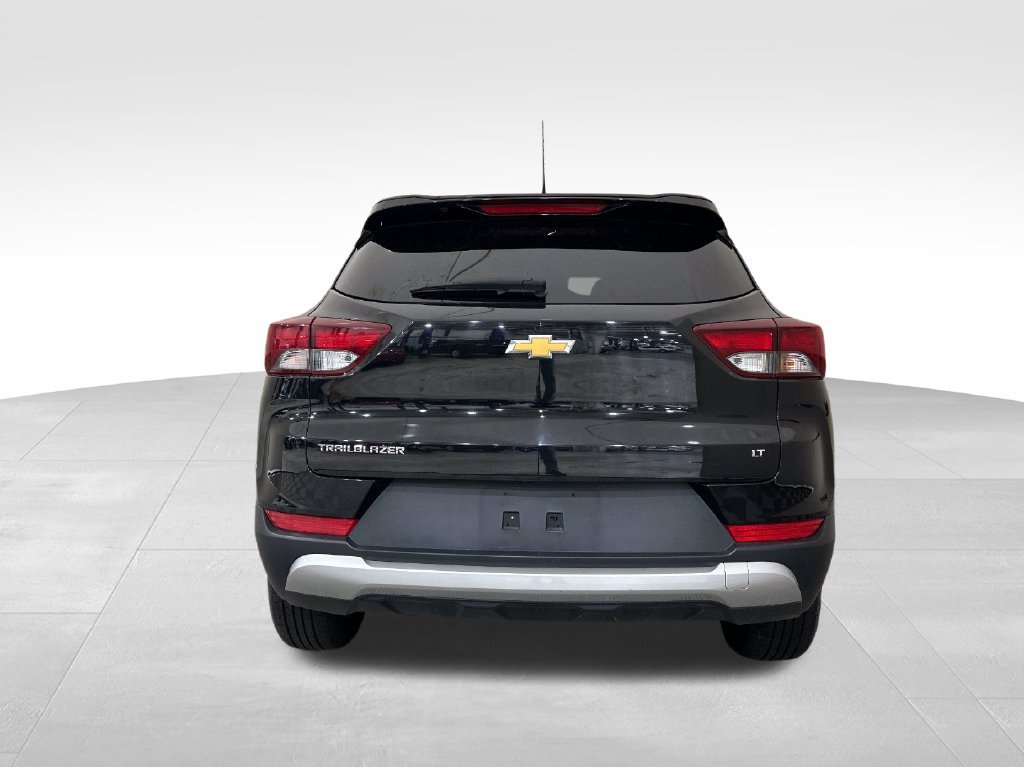Used 2024 Chevrolet TrailBlazer LT FWD image 4