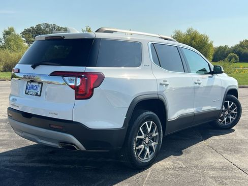 Used 2023 GMC Acadia SLT w/ LPO, Floor Liner Package image 43