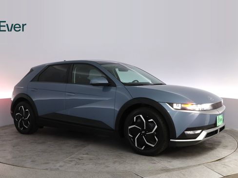 Used 2024 Hyundai Ioniq 5 SEL RWD image 14