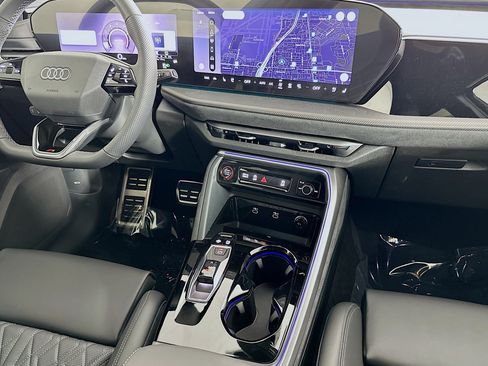 New 2026 Audi SQ5 Premium Plus AWD/4WD image 6