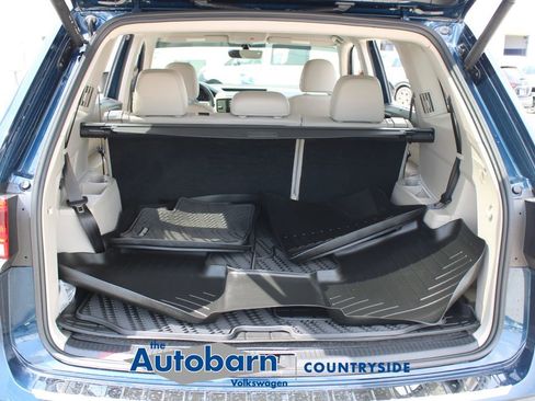 Certified 2023 Volkswagen Atlas SE w/ Black Wheel Package AWD/4WD image 27