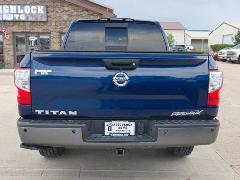 Used 2017 Nissan Titan PRO-4X AWD/4WD image 4