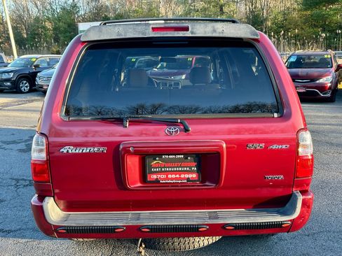 Used 2002 Toyota 4Runner SR5 image 7