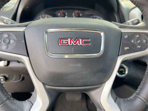 Used 2018 GMC Terrain SLE image 22