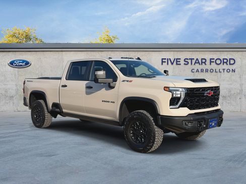 Used 2026 Chevrolet Silverado 2500 ZR2 w/ ZR2 Bison Edition AWD/4WD image 2