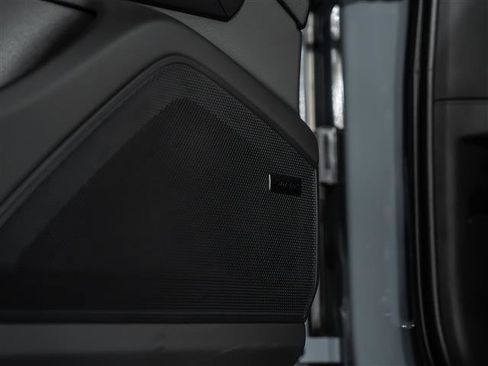 Certified 2026 Porsche Cayenne S image 24