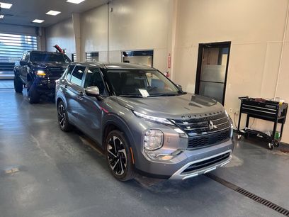 Used 2022 Mitsubishi Outlander SE