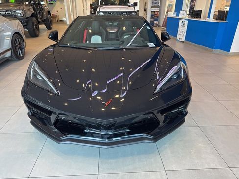 Used 2023 Chevrolet Corvette Stingray Premium Conv w/ Z51 Performance Package image 2