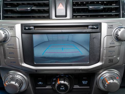 Used 2016 Toyota 4Runner SR5 image 18