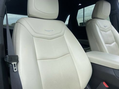 Used 2022 Cadillac XT5 Sportv image 28