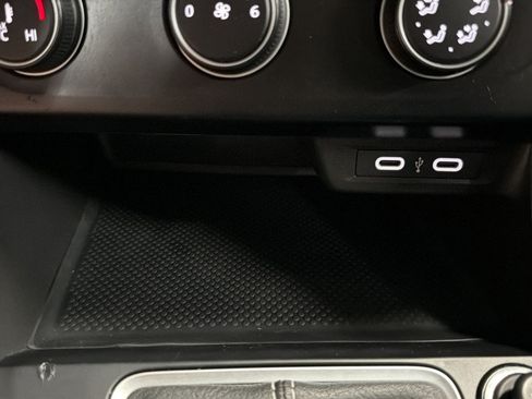 Certified 2024 Volkswagen Jetta S FWD image 31