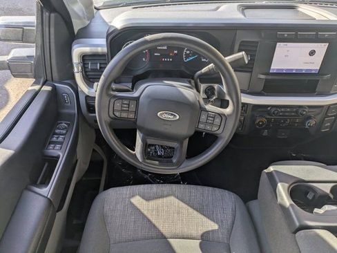 Used 2023 Ford F250 XLT image 14