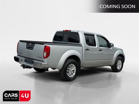 Used 2016 Nissan Frontier SV image 7
