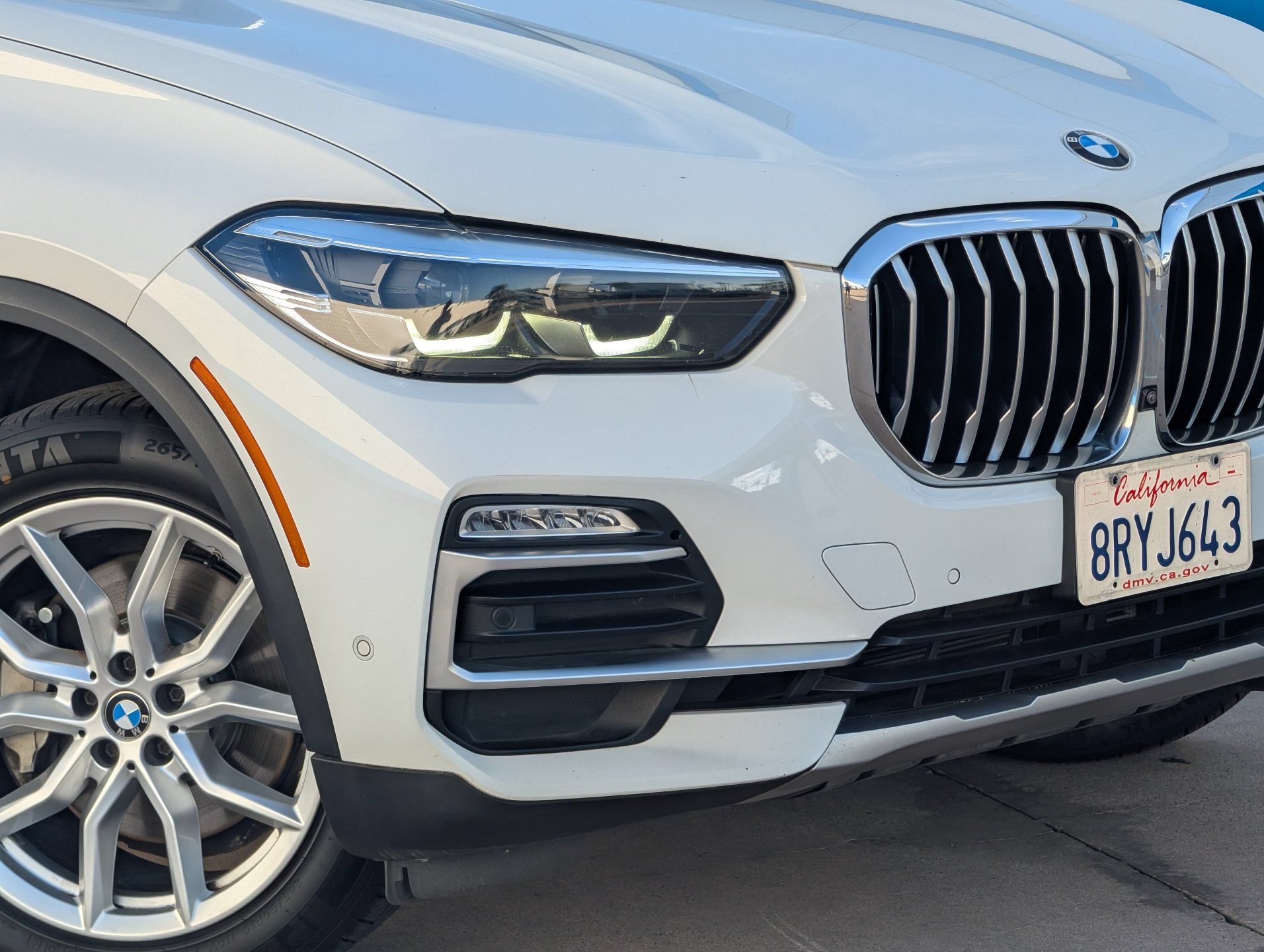 Used 2020 BMW X5 sDrive40i w/ Premium Package RWD image 3