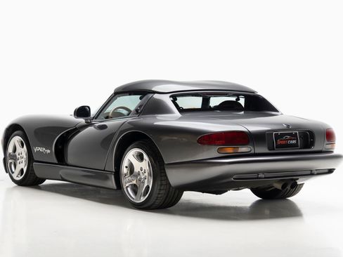 Used 2002 Dodge Viper RT/10 RWD image 14
