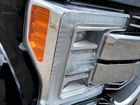 Used 2019 Ford F450 Lariat w/ Lariat Ultimate Package AWD/4WD image 29