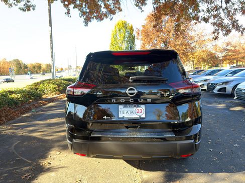 New 2026 Nissan Rogue SV w/ Cold Weather Package image 6