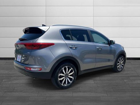 Used 2017 Kia Sportage EX w/ EX Premium Package FWD image 3