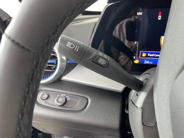 Certified 2026 Chevrolet Trax LT w/ Driver Confidence Package FWD image 13