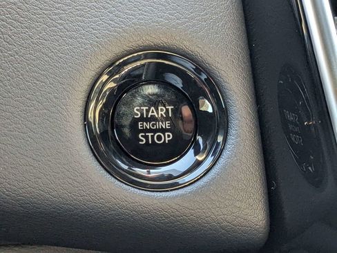 New 2026 Nissan Armada SL w/ Captain's Chari Seat Package RWD image 34